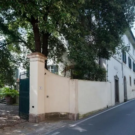 Villa Usage Exclusif - Palazzo Du Xvi Avec Piscine Crespina