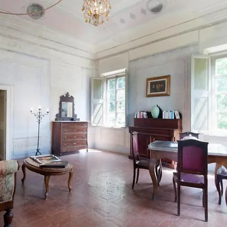 Usage Exclusif - Palazzo Du Xvi Avec Piscine Crespina